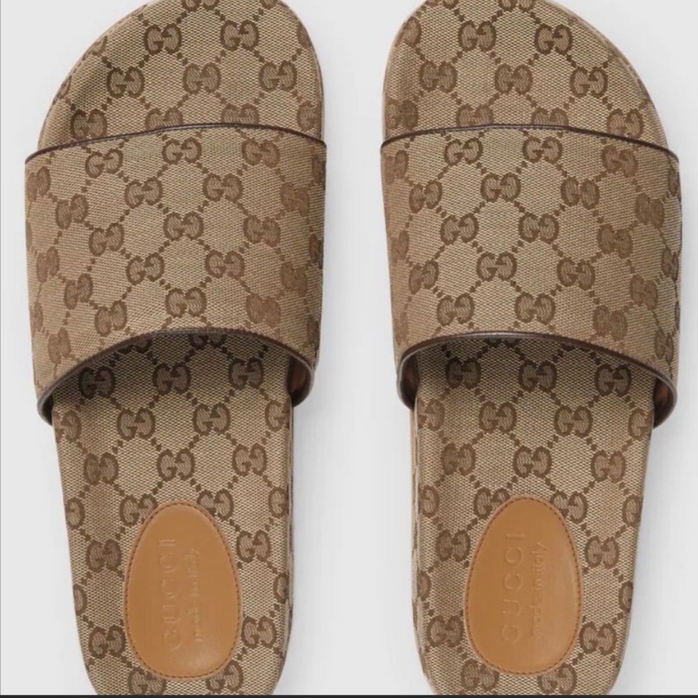 Gucci men’s GG canvas sandals